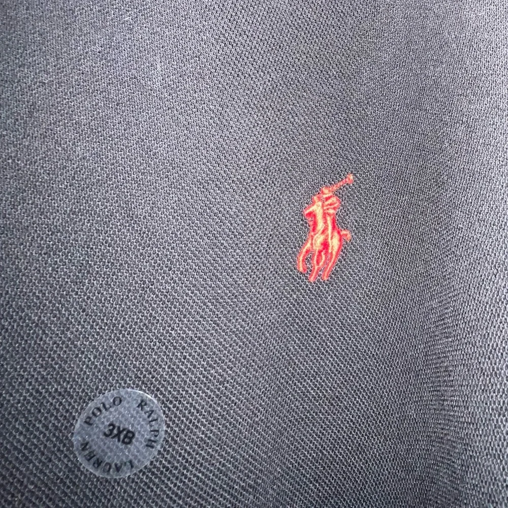 Polo by Ralph Lauren Men's Polo Shirt in Black - Picture 5 of 5